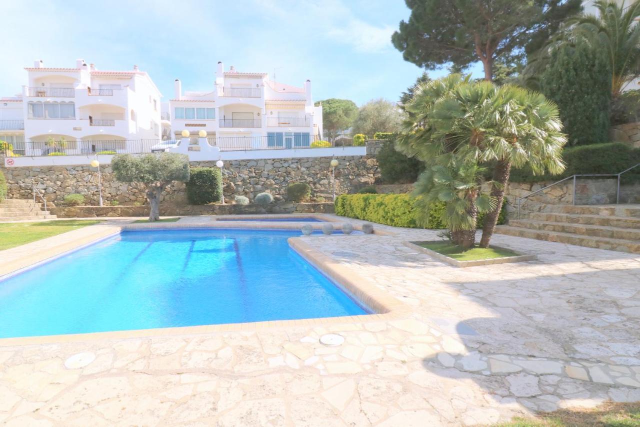 Jardins III B 2 - Piso Con Vista Al Mar Y Piscina Apartment Roses Bagian luar foto
